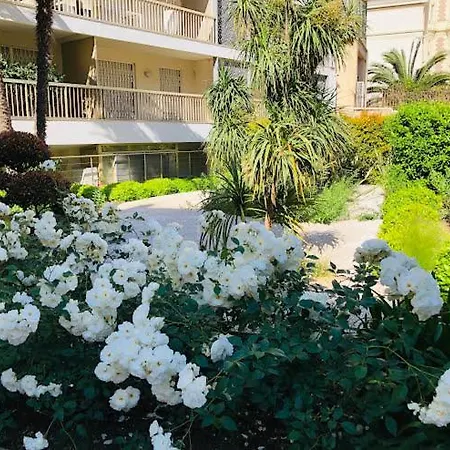 Croisette Apartmán *
